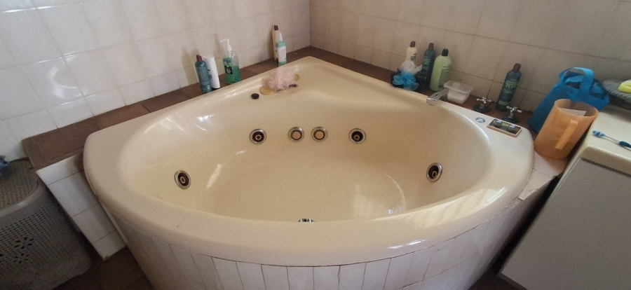 3 Bedroom Property for Sale in Schoemansville North West